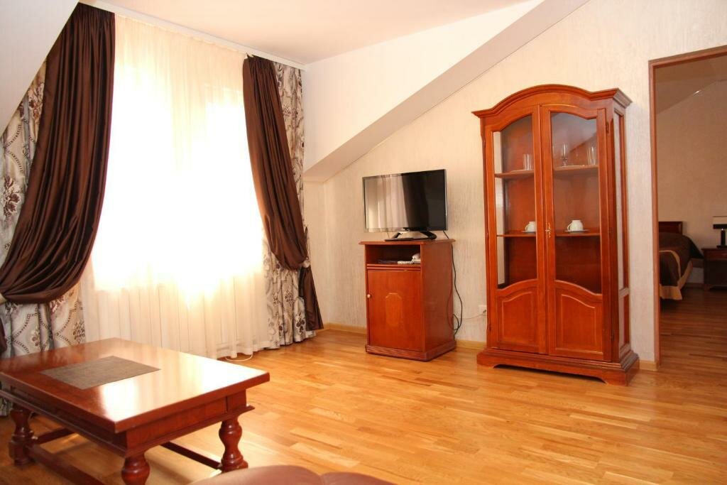 Гостиница Четыре короны Дмитров-48