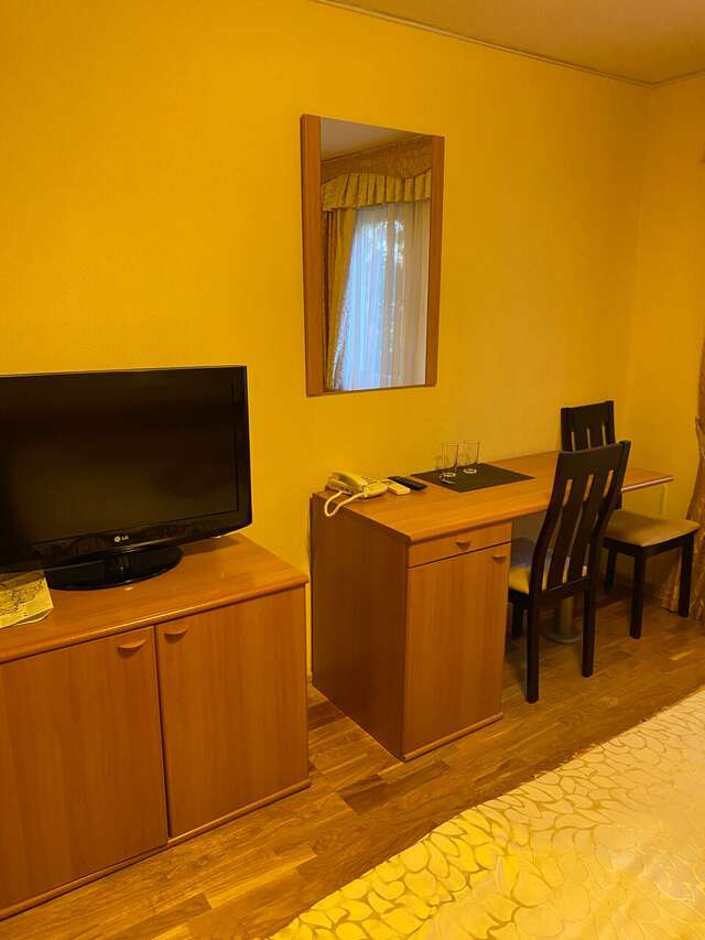 Гостиница Четыре короны Дмитров-77