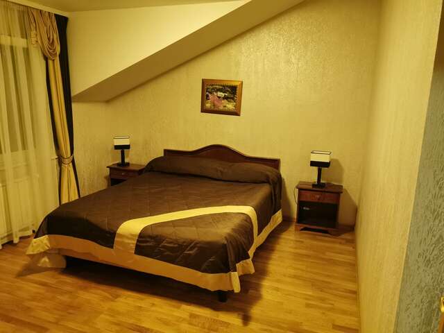 Гостиница Четыре короны Дмитров-89