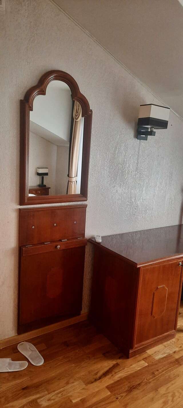 Гостиница Четыре короны Дмитров-96